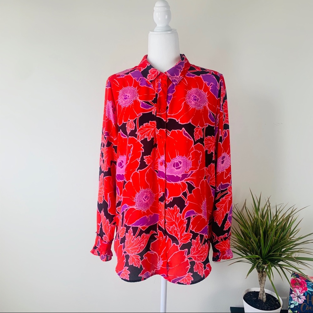 WhoWhatWear!Floral print button down Blouse